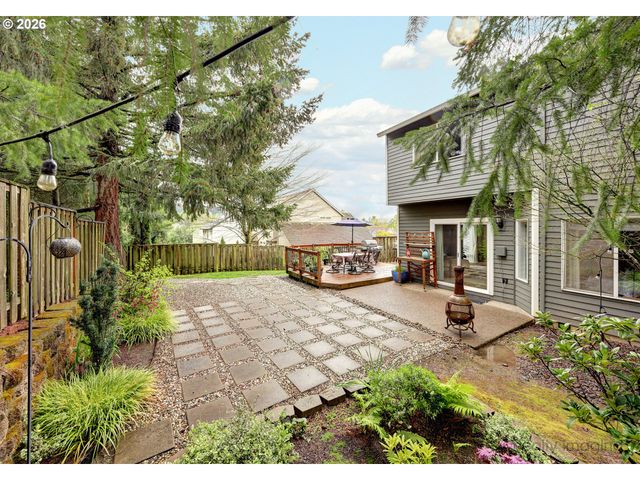 12690 Sw HARLEQUIN Dr, Beaverton, OR 97007
