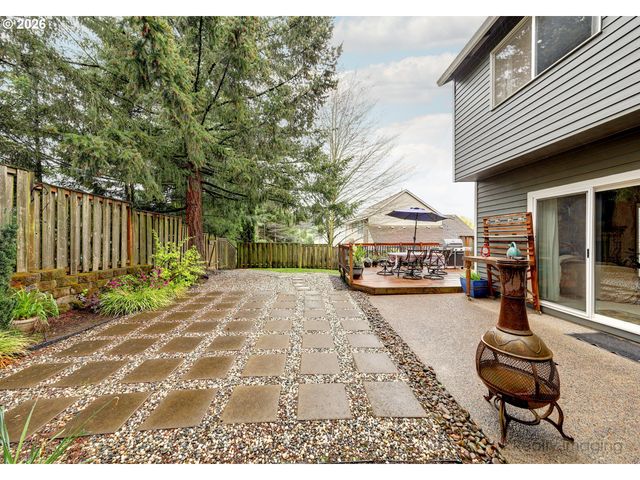 12690 Sw HARLEQUIN Dr, Beaverton, OR 97007