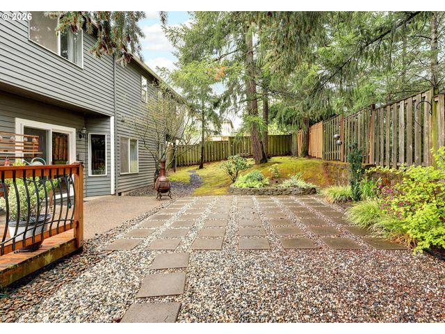 12690 Sw HARLEQUIN Dr, Beaverton, OR 97007