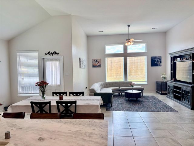 1308 Mainland Shores Lane, Montgomery, TX 77316