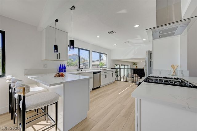 4008 Spitze Drive, Las Vegas, NV 89103