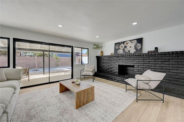 4008 Spitze Drive, Las Vegas, NV 89103