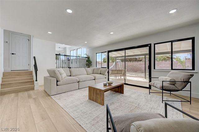 4008 Spitze Drive, Las Vegas, NV 89103