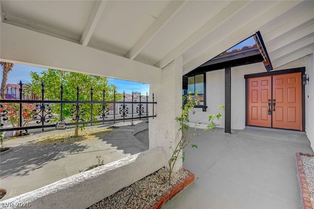 4008 Spitze Drive, Las Vegas, NV 89103