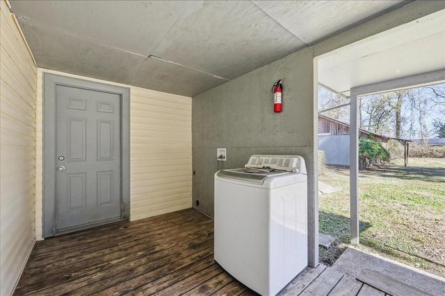 1370 2nd Street, Vidor, TX 77662