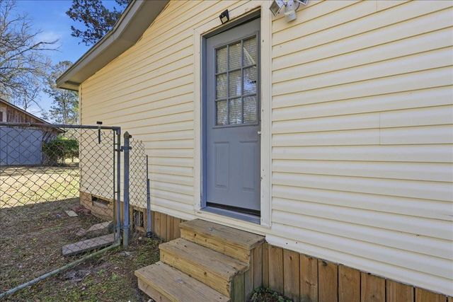 1370 2nd Street, Vidor, TX 77662