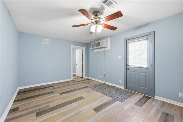 1370 2nd Street, Vidor, TX 77662