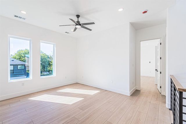 4319 Sylvester Street, Dallas, TX 75219