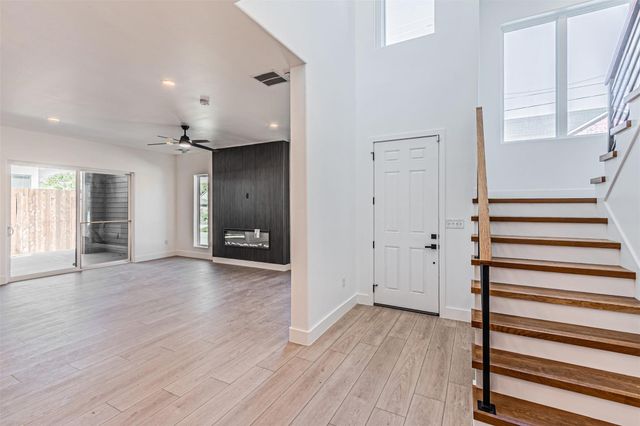 4319 Sylvester Street, Dallas, TX 75219