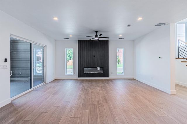 4319 Sylvester Street, Dallas, TX 75219