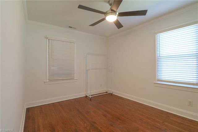 300 Abbotts Avenue, Lexington, NC 27292