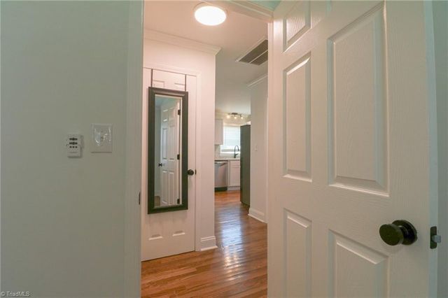 300 Abbotts Avenue, Lexington, NC 27292