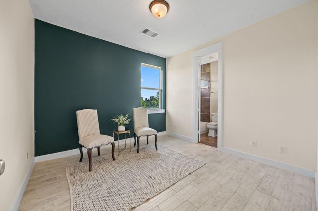 1217 Hobbs Reach Lane, Houston, TX 77008