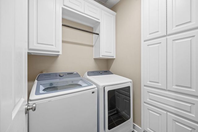 1217 Hobbs Reach Lane, Houston, TX 77008