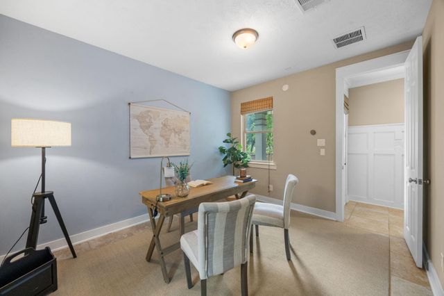1217 Hobbs Reach Lane, Houston, TX 77008