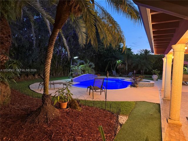 28241 SW 157th Court, Homestead, FL 33033