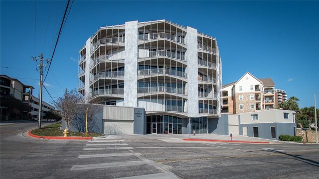 823 S Water St 1A, Corpus Christi, TX 78401