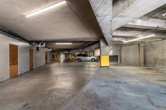 823 S Water St 1A, Corpus Christi, TX 78401