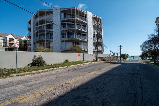 823 S Water St 1A, Corpus Christi, TX 78401