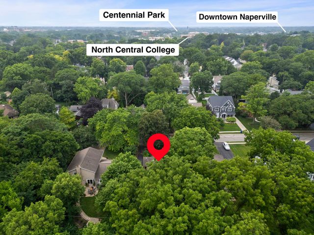 330 S Julian Street, Naperville, IL 60540