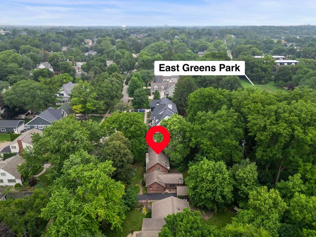330 S Julian Street, Naperville, IL 60540