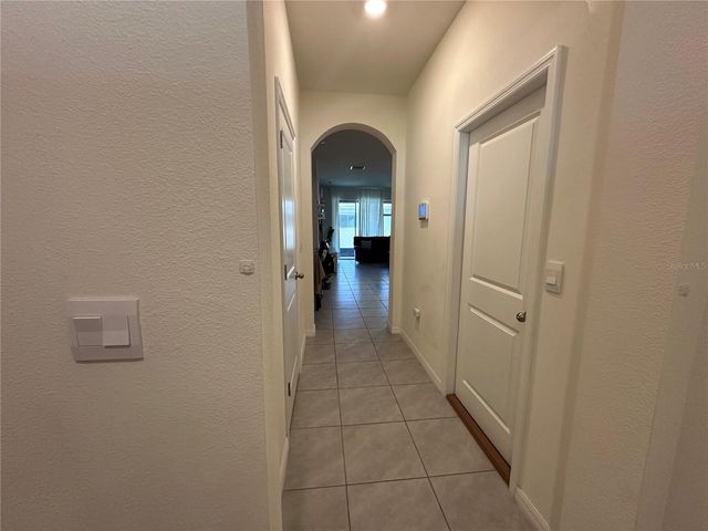 2917 FLOWERING MOSS RUN, Wesley Chapel, FL 33543