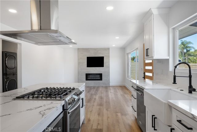 632 634 Truly, Vista, CA 92084