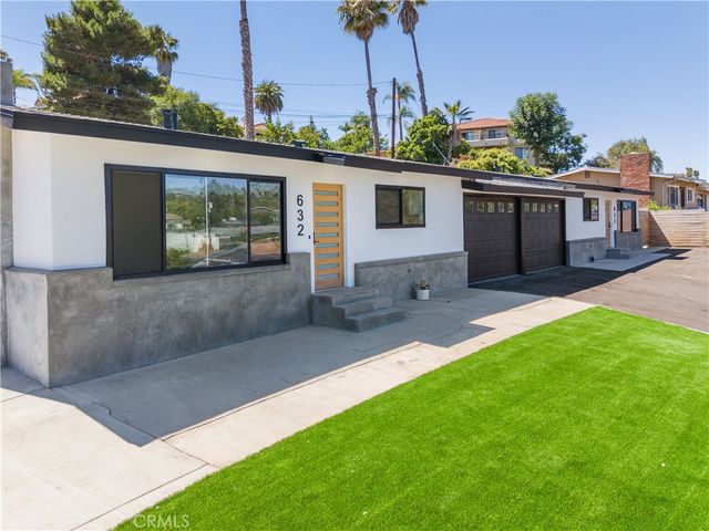 632 634 Truly, Vista, CA 92084