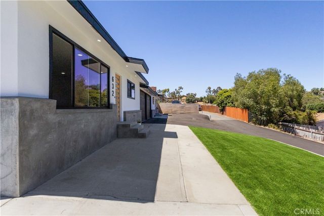 632 634 Truly, Vista, CA 92084