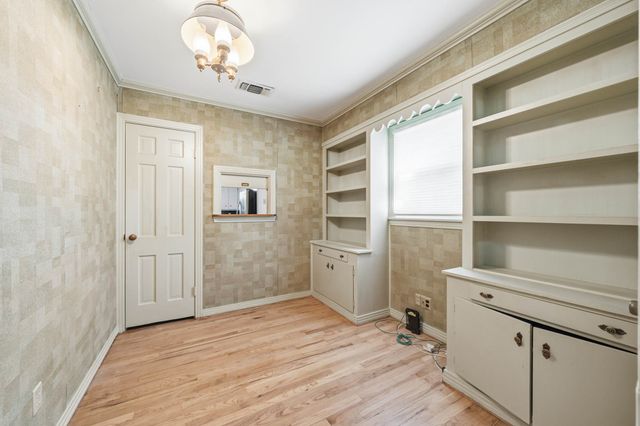 302 Carr Street, Hillsboro, TX 76645