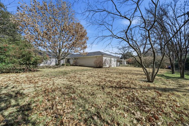 302 Carr Street, Hillsboro, TX 76645