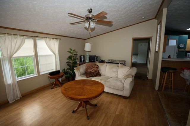 1331 house Road, London, KY 40741