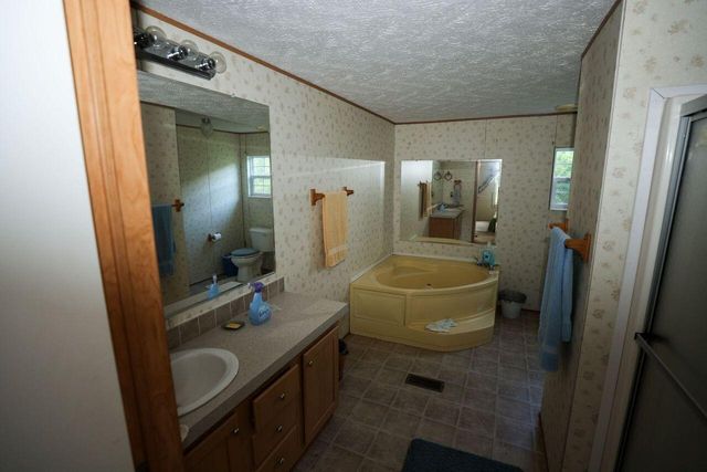 1331 house Road, London, KY 40741