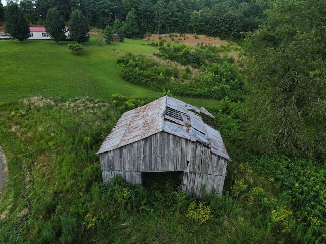 1331 house Road, London, KY 40741