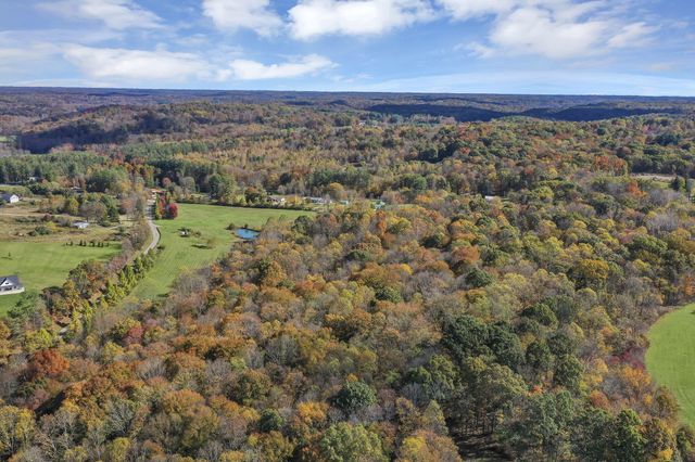 0 Maysville Williams Rd, Logan, OH 43138