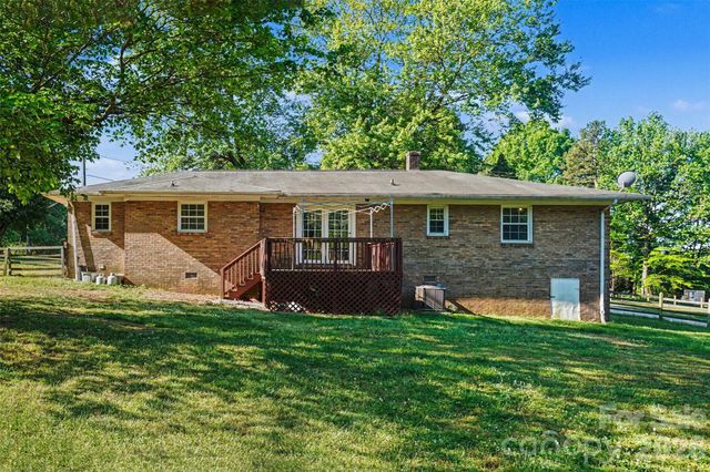 126 Terrace Road, Mooresville, NC 28117