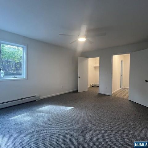 16 Elm Street 8, Bergenfield, NJ 07621