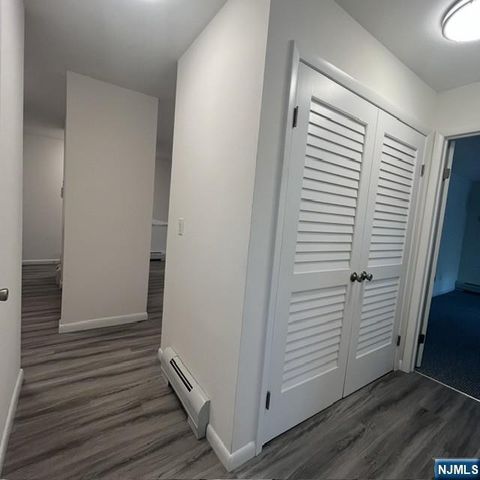 16 Elm Street 8, Bergenfield, NJ 07621