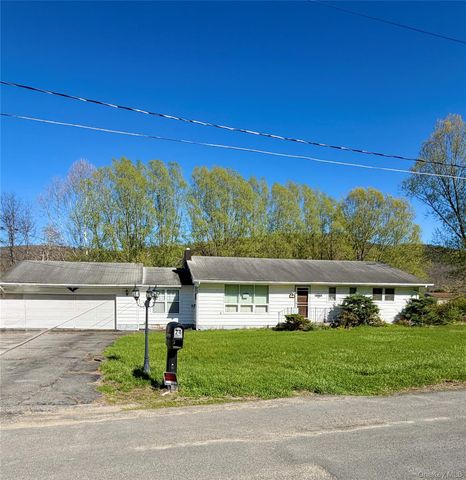 24 Cherry Lane, Ellenville, NY 12428
