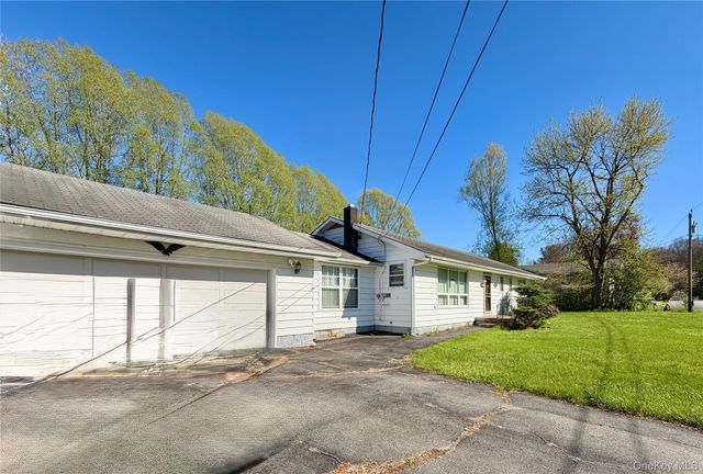 24 Cherry Lane, Ellenville, NY 12428