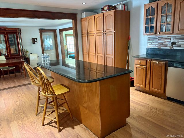 24 Cherry Lane, Ellenville, NY 12428