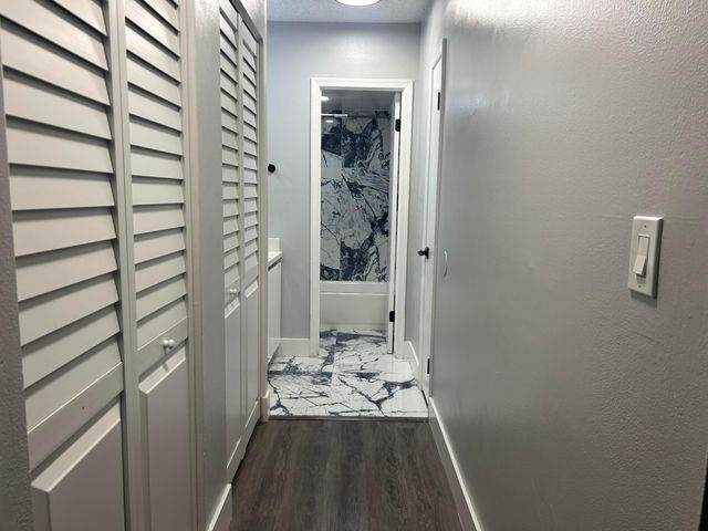 3250 NW 84th Avenue, Sunrise, FL 33351