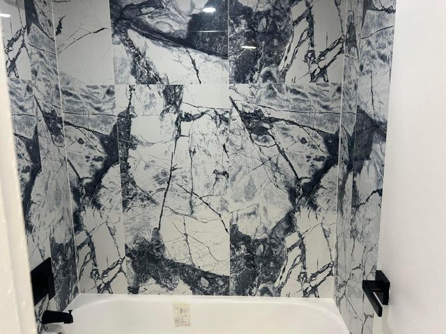 3250 NW 84th Avenue, Sunrise, FL 33351