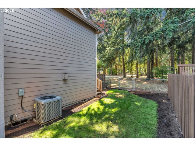 12115 Ne 104TH St, Vancouver, WA 98682