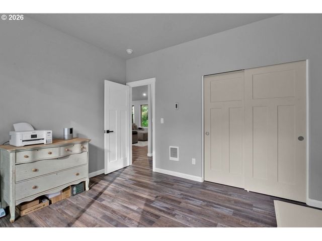 88390 BELLEVUE Dr, Florence, OR 97439