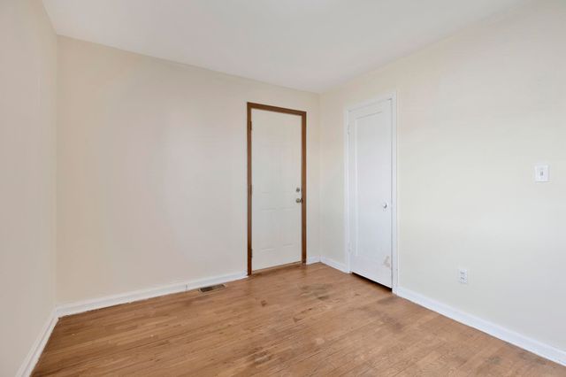 2118 S Pattie St, Wichita, KS 67211