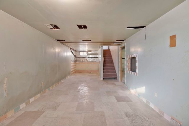 2118 S Pattie St, Wichita, KS 67211