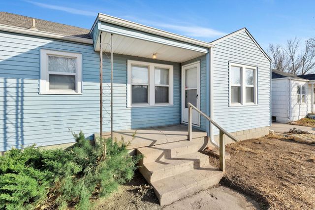 2118 S Pattie St, Wichita, KS 67211