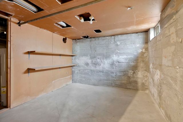 2118 S Pattie St, Wichita, KS 67211