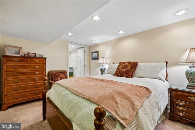 3220 BLUEFORD RD, Kensington, MD 20895